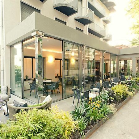 Hotel Stanchini Bellaria-Igea Marina Exteriör bild