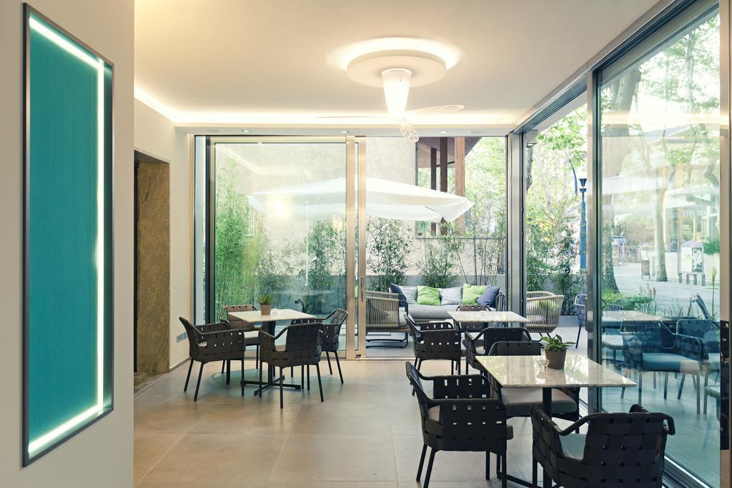 Hotel Stanchini Bellaria-Igea Marina Exteriör bild