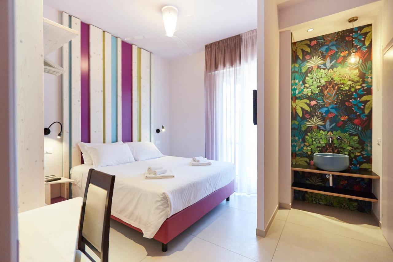 Hotel Stanchini Bellaria-Igea Marina Exteriör bild